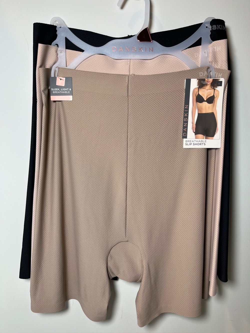 DANSKIN Ultra Stretch Laser-Cut MicroMesh No-Show Breathable Slip Shorts 3pc set